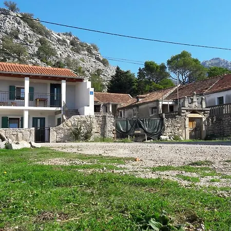 Paklenica Starigrad Paklenica