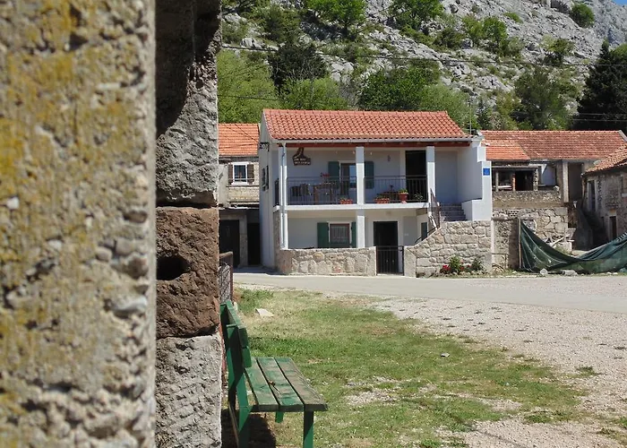 Paklenica בית נופש