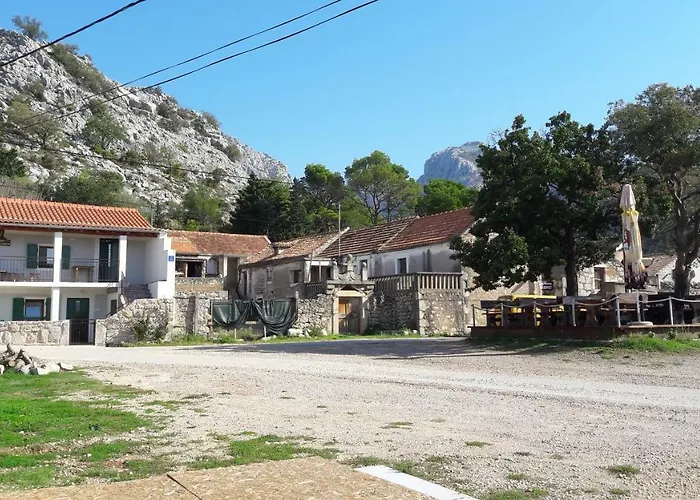 Paklenica * Стариград-Пакленица
