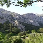 Semesterbostad Paklenica