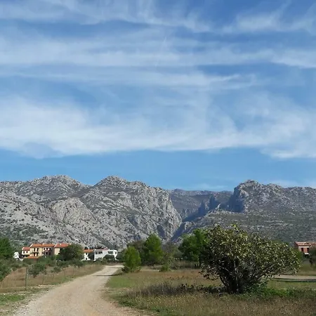 Holiday Paklenica Holiday home *