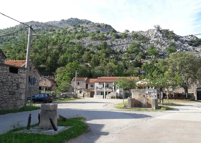 Дом отдыха Paklenica Стариград-Пакленица